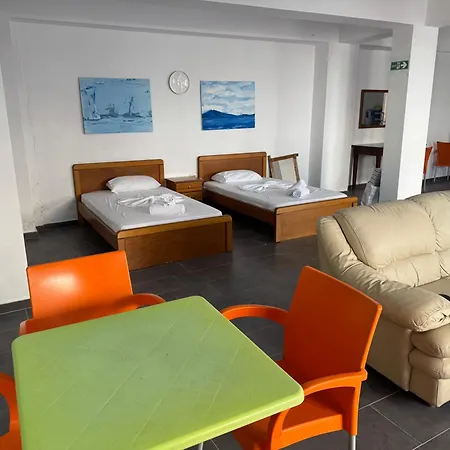 Hostel Mojito Saranda